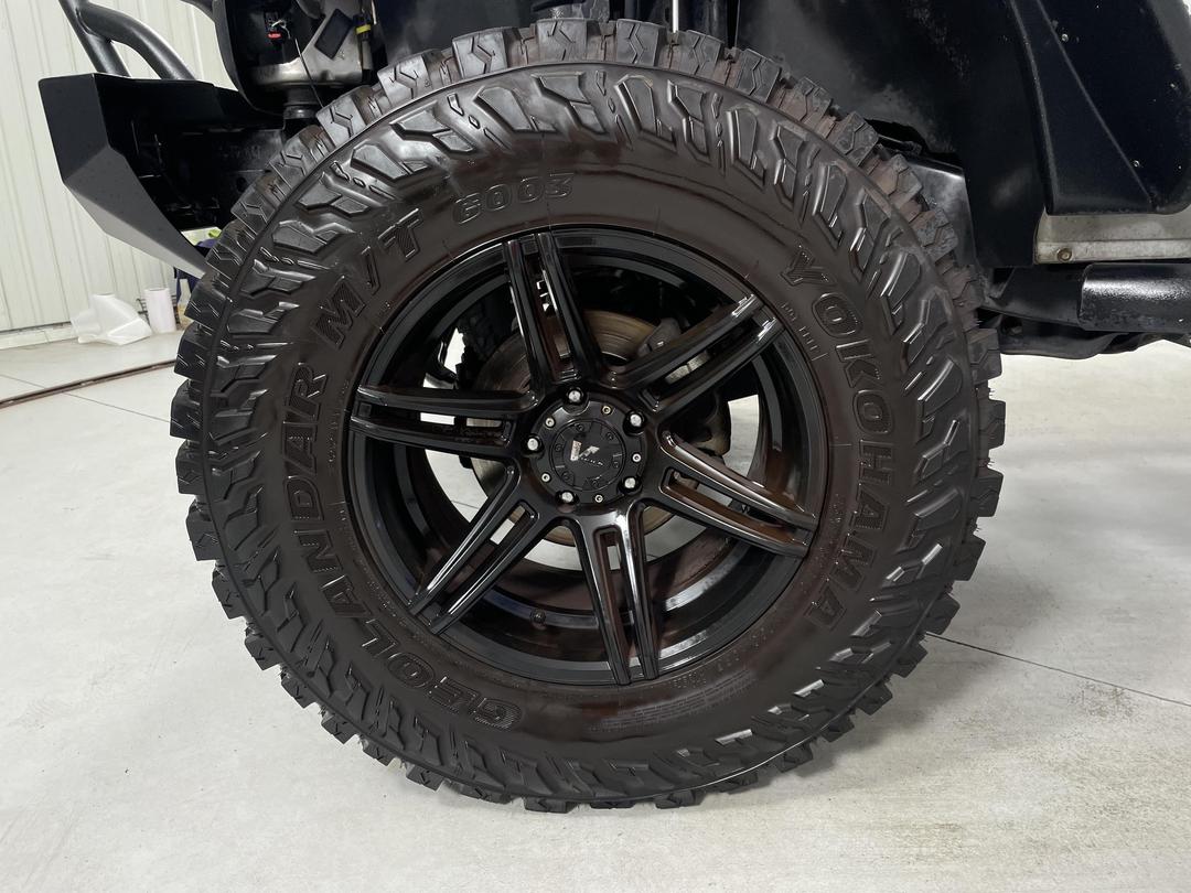 Photo '10' of Jeep Wrangler