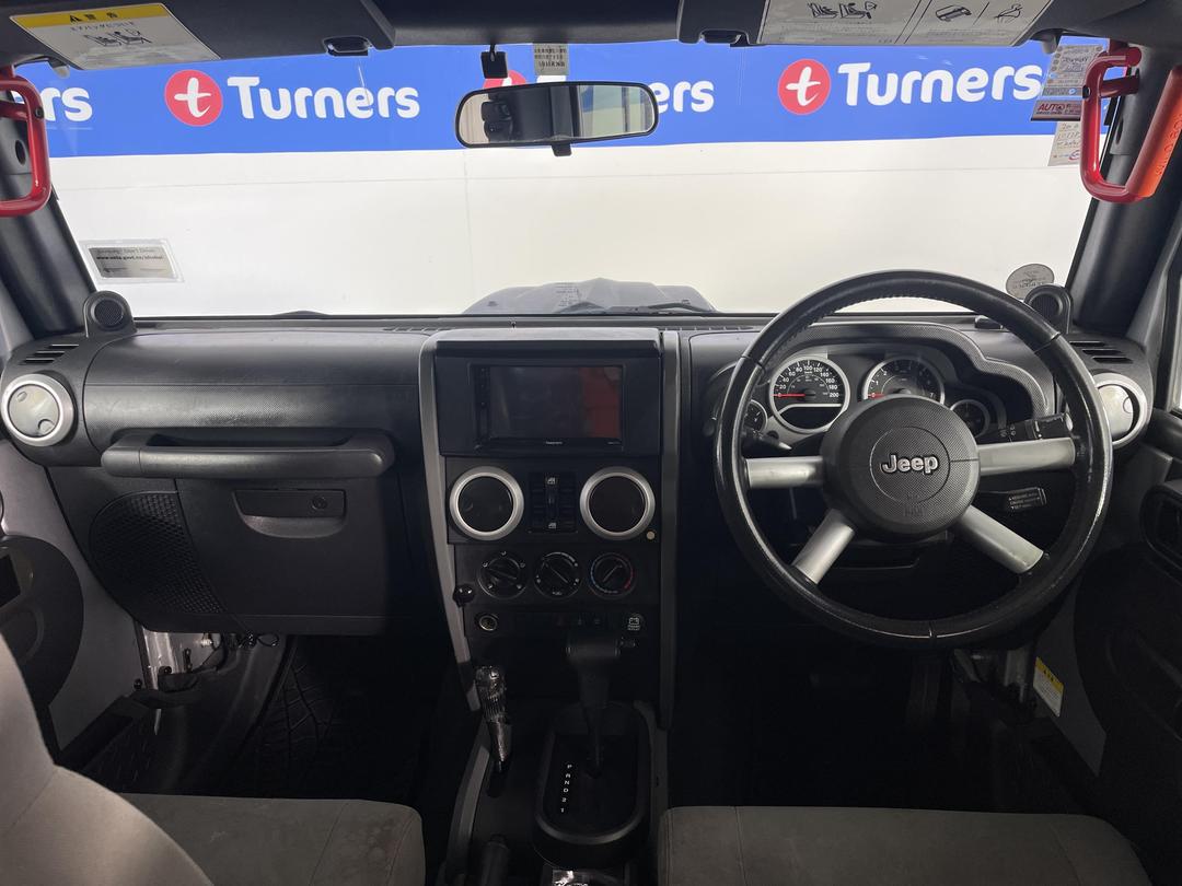 Photo '17' of Jeep Wrangler