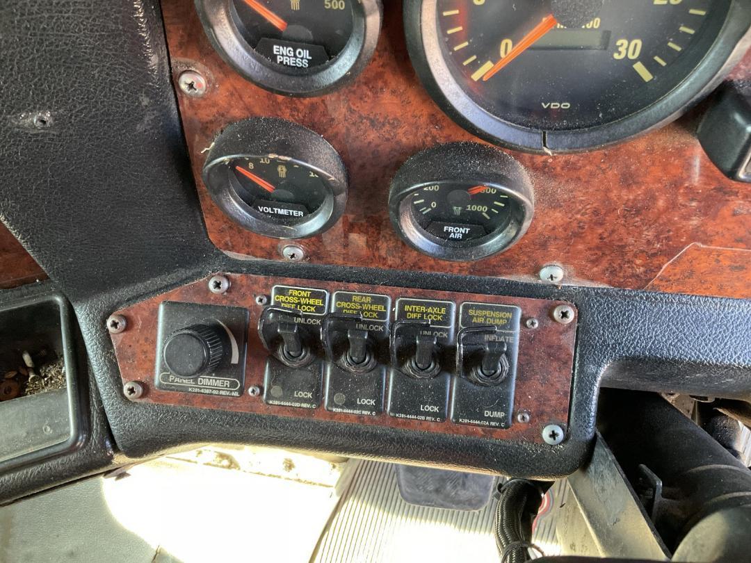 Photo '13' of Kenworth T404 Tipper