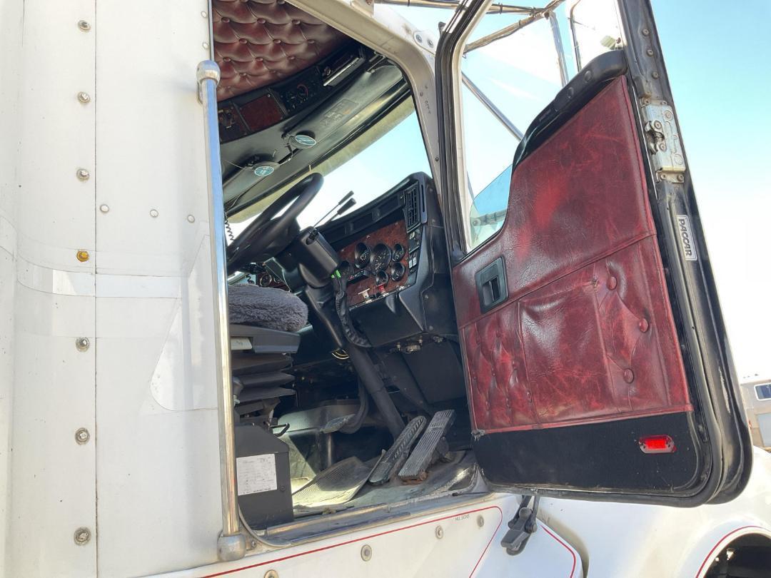 Photo '14' of Kenworth T404 Tipper