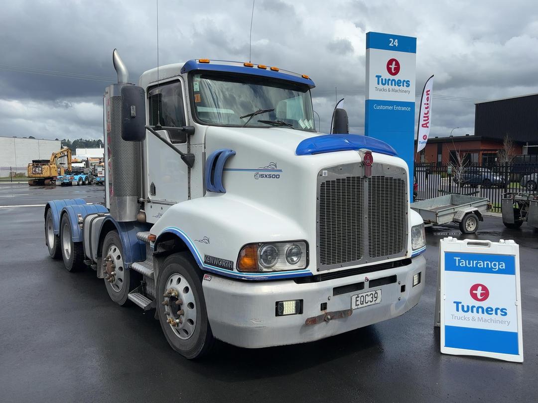 Photo '1' of Kenworth T404S 404S Tractor Unit