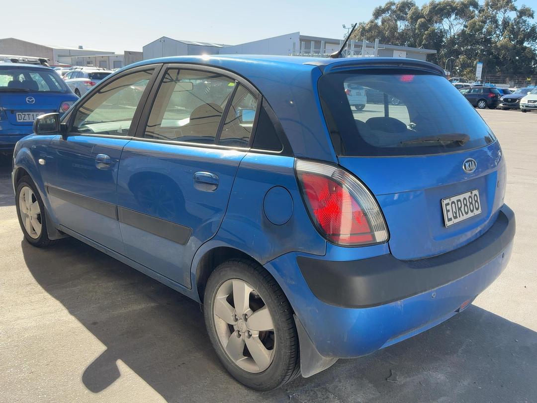 Photo '6' of KIA RIO Photo '6' of KIA RIO