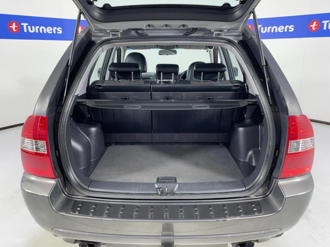 Photo '14' of KIA Sportage