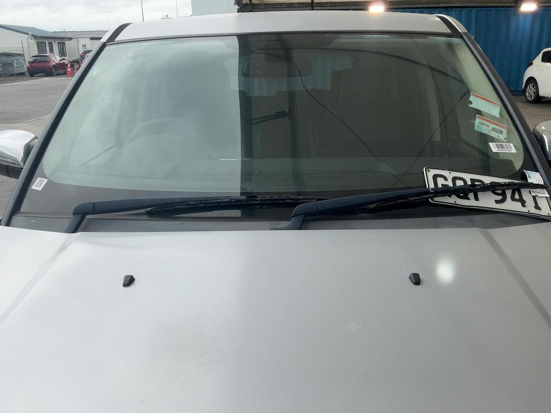 Photo '8' of Land Rover Range Rover Photo '8' of Land Rover Range Rover