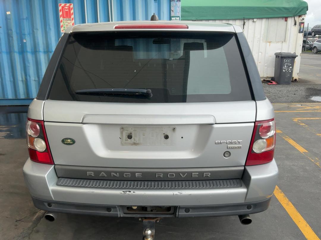 Photo '4' of Land Rover Range Rover Photo '4' of Land Rover Range Rover
