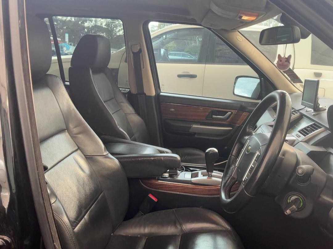 Photo '14' of Land Rover Range Rover SUV Photo '14' of Land Rover Range Rover SUV