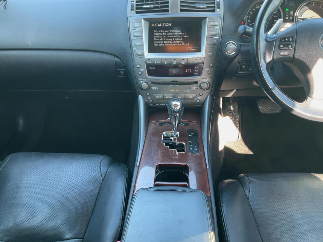 Photo '18' of Lexus IS250