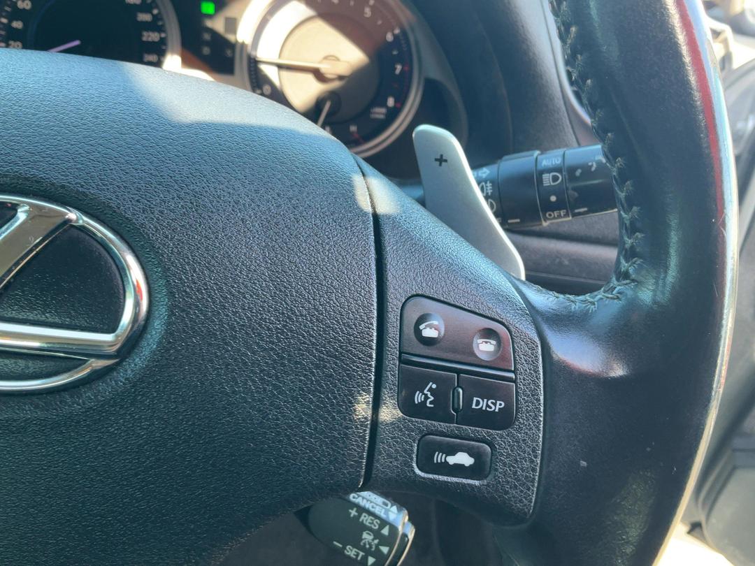 Photo '27' of Lexus IS250