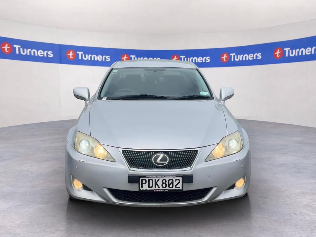 Photo '2' of Lexus IS250