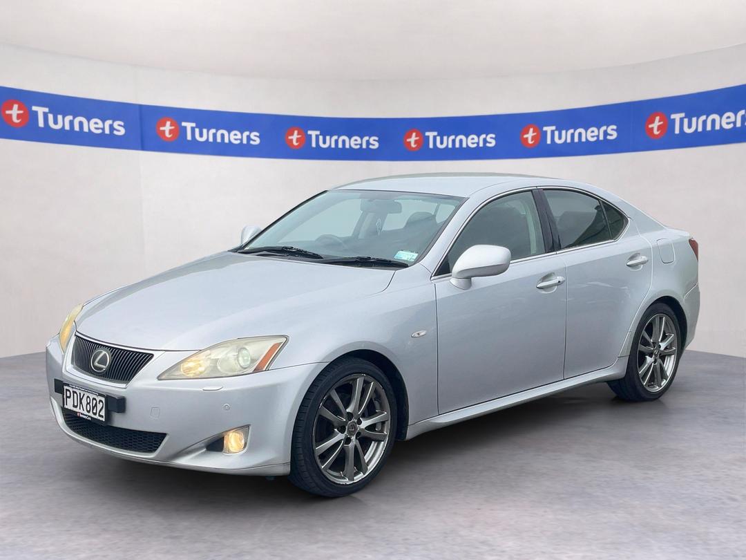 Photo '4' of Lexus IS250