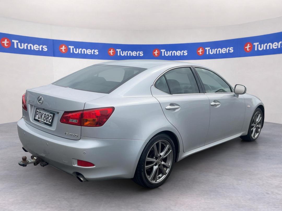 Photo '7' of Lexus IS250