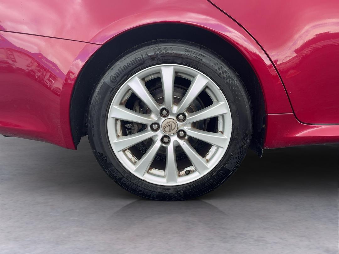 Photo '12' of Lexus IS250