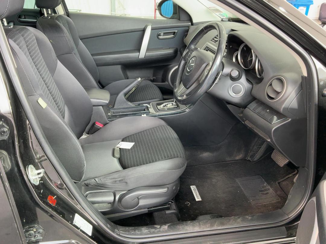 Photo '14' of Mazda Atenza Photo '14' of Mazda Atenza