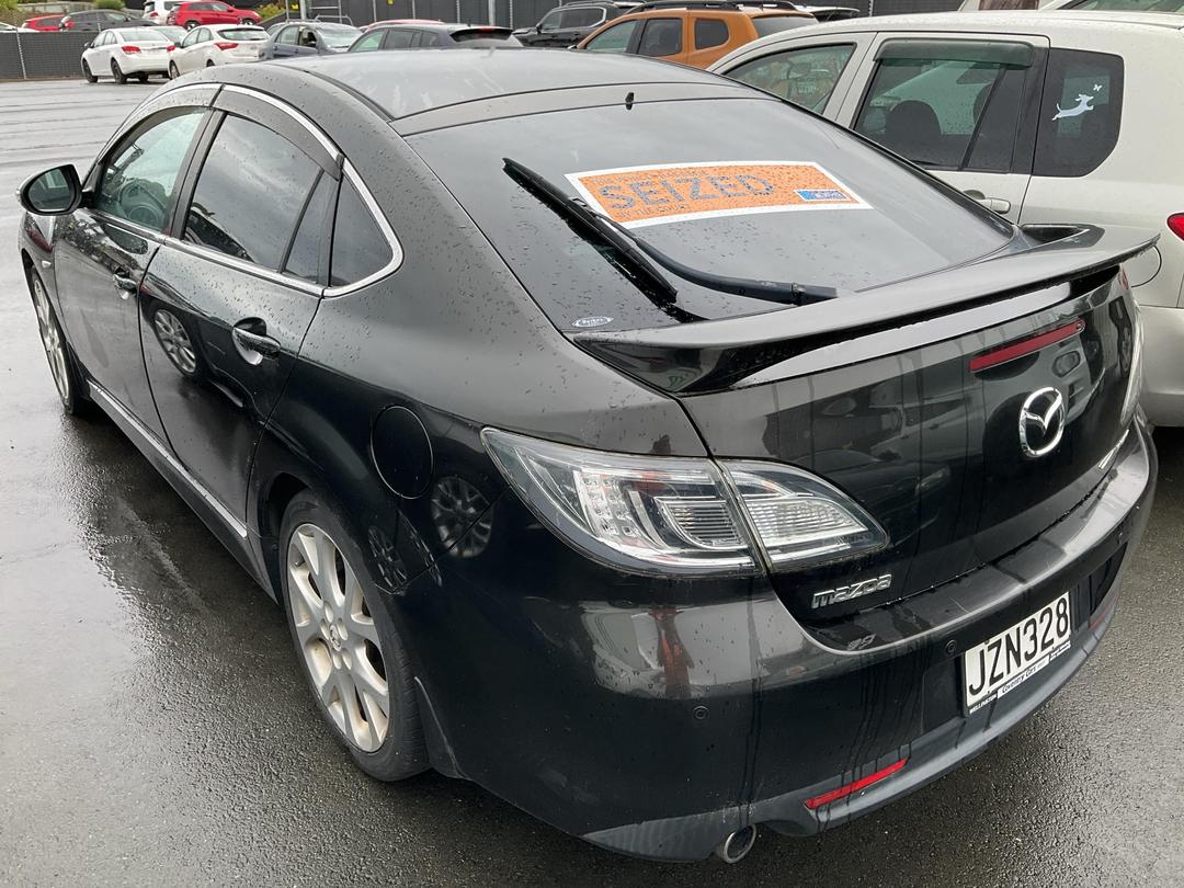 Photo '3' of Mazda Atenza