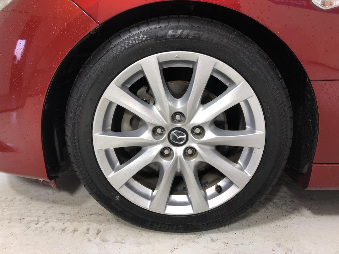 Photo '10' of Mazda Atenza