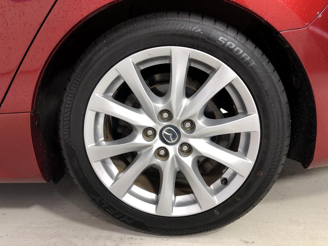 Photo '11' of Mazda Atenza