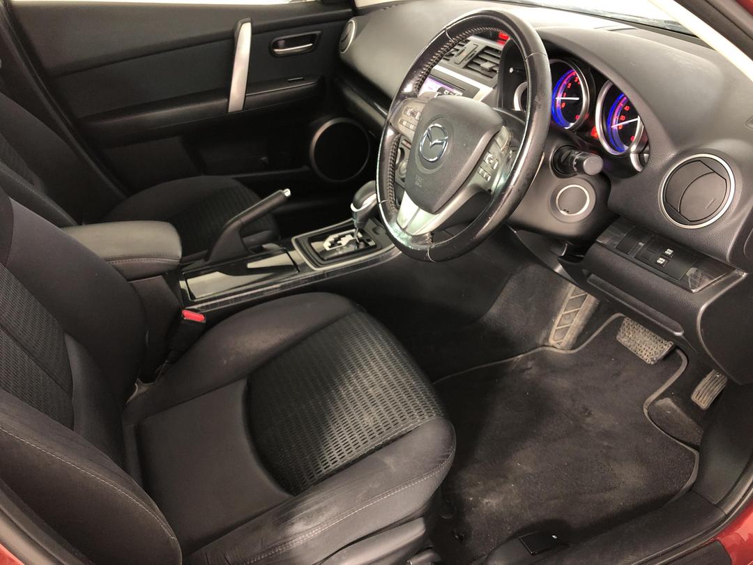 Photo '16' of Mazda Atenza