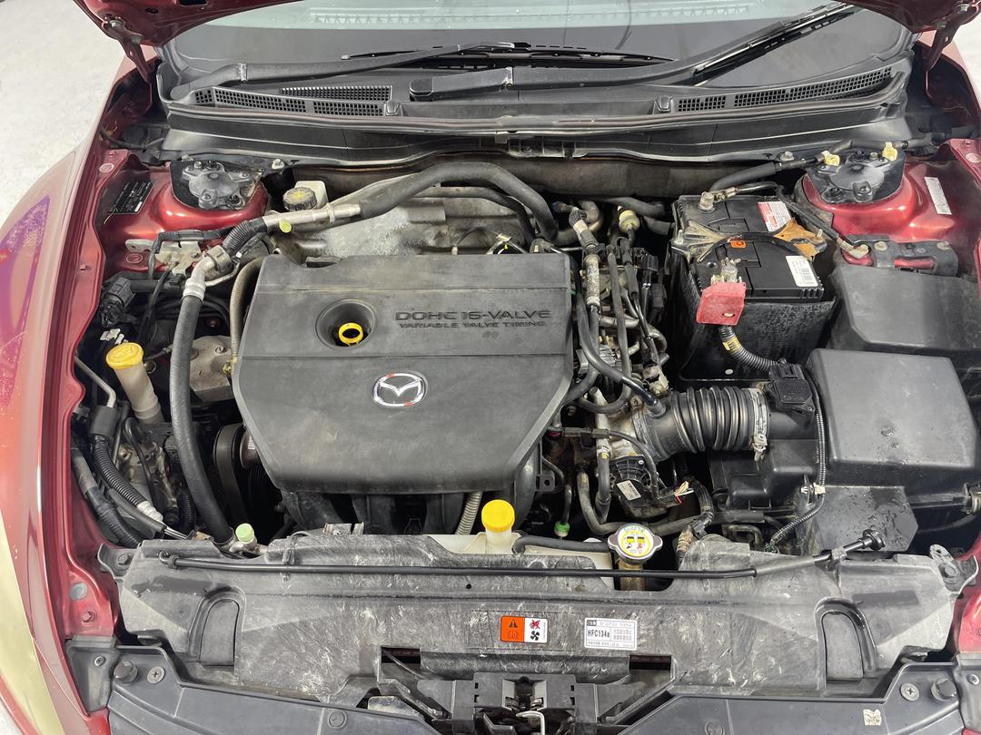 Photo '13' of Mazda Atenza