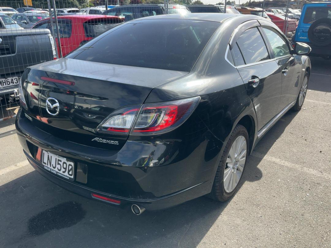 Photo '5' of Mazda Atenza