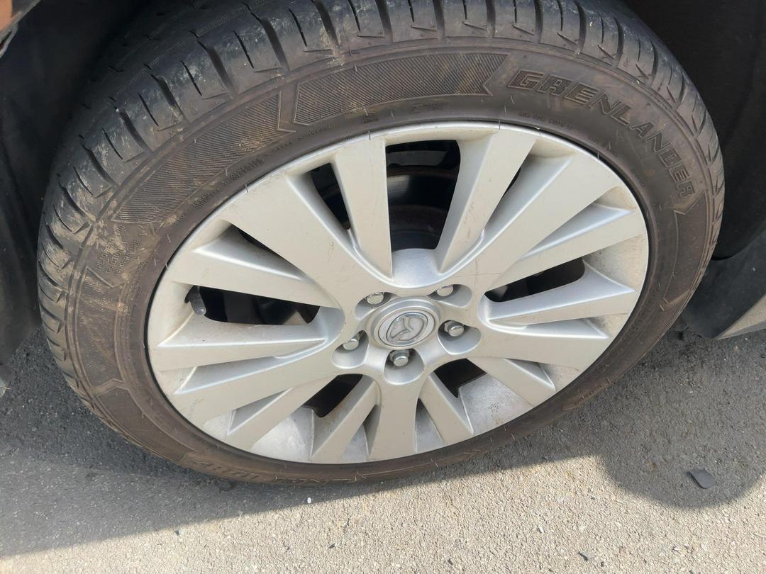 Photo '6' of Mazda Atenza