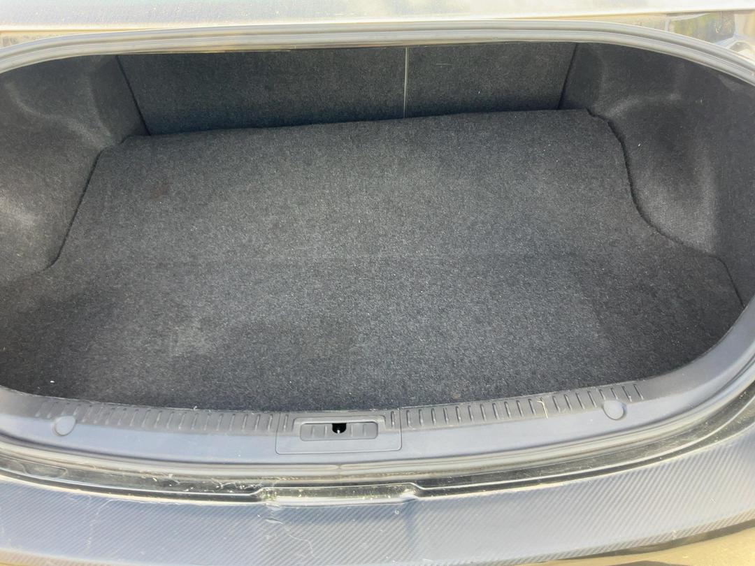 Photo '7' of Mazda Atenza