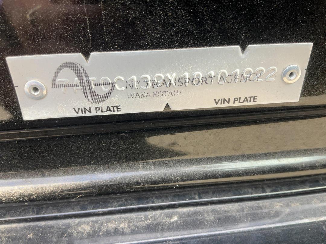 Photo '11' of Mazda Atenza