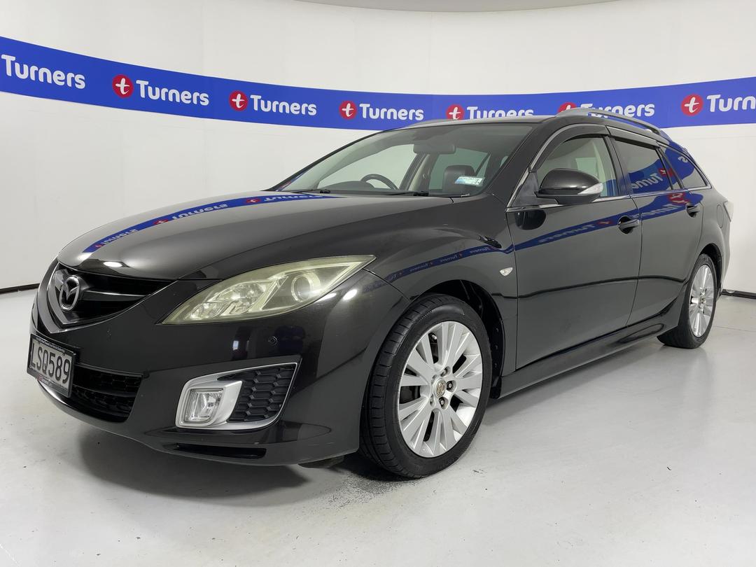 Photo '4' of Mazda Atenza