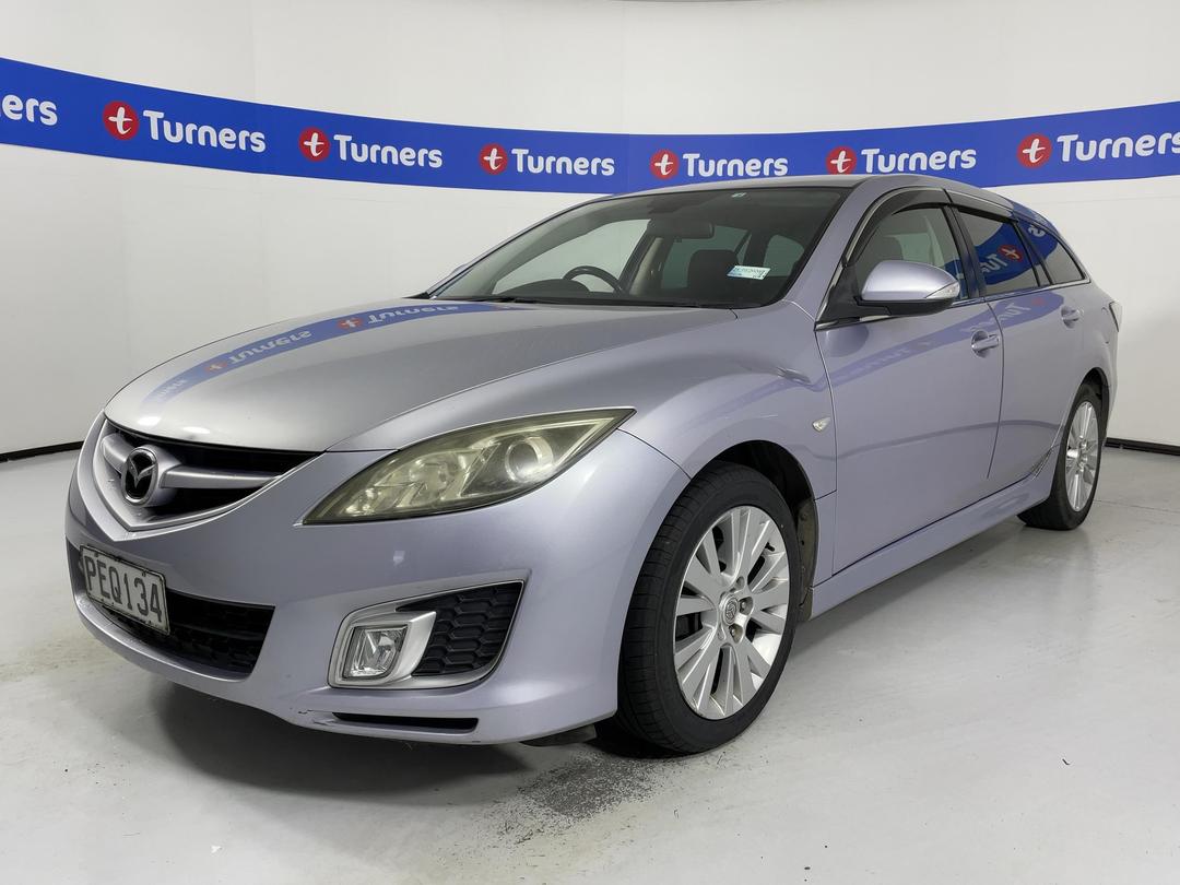 Photo '4' of Mazda Atenza