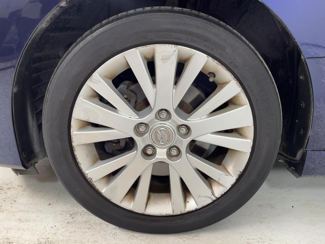 Photo '10' of Mazda Atenza