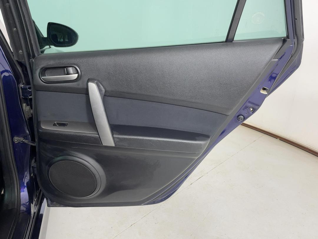 Photo '19' of Mazda Atenza