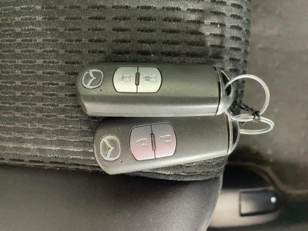 Photo '22' of Mazda Atenza