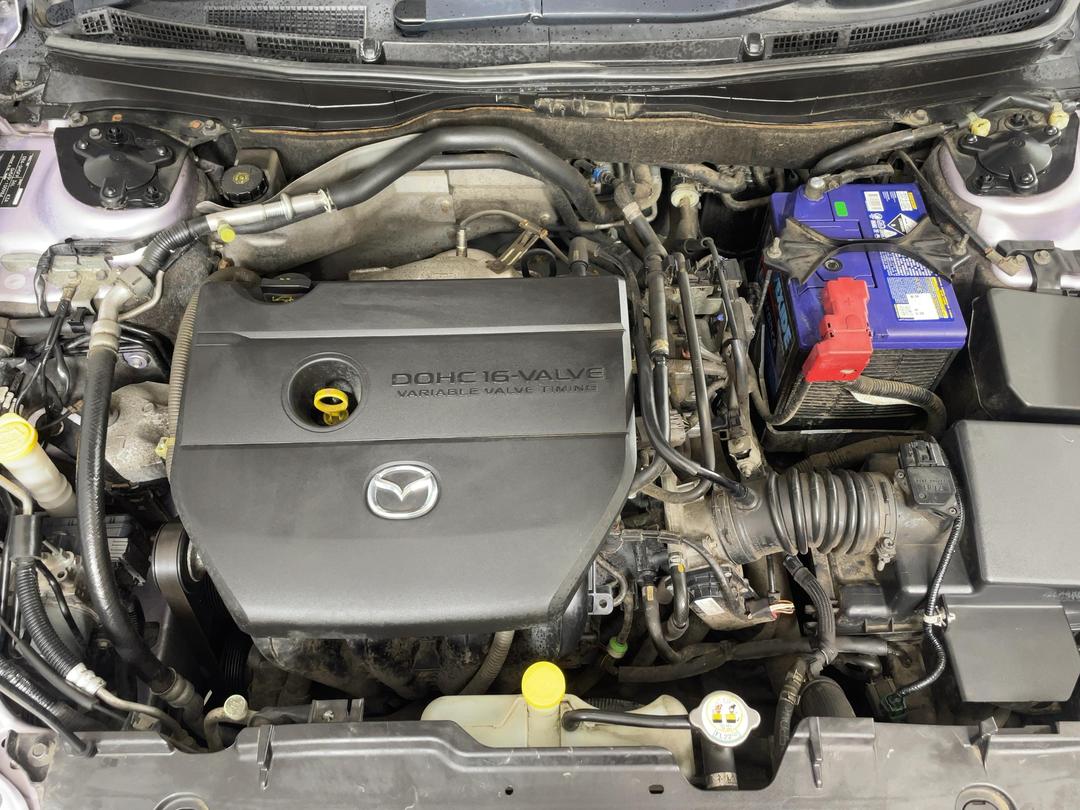 Photo '13' of Mazda Atenza