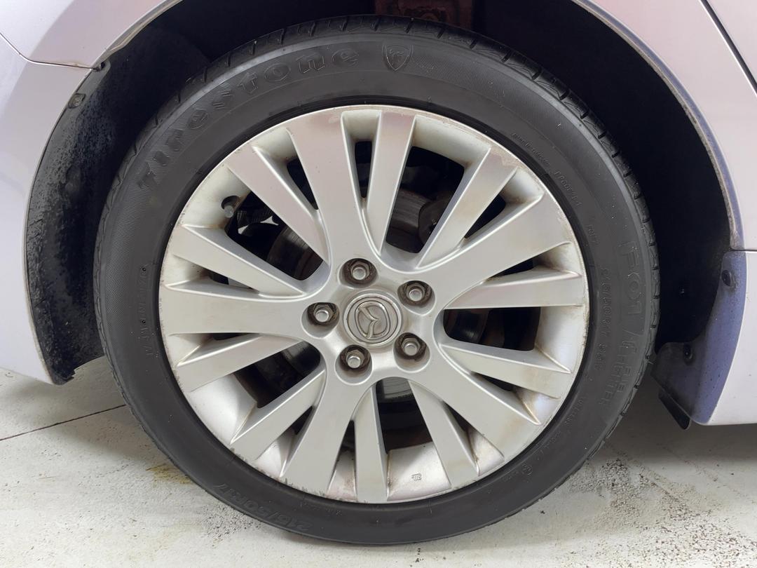 Photo '12' of Mazda Atenza