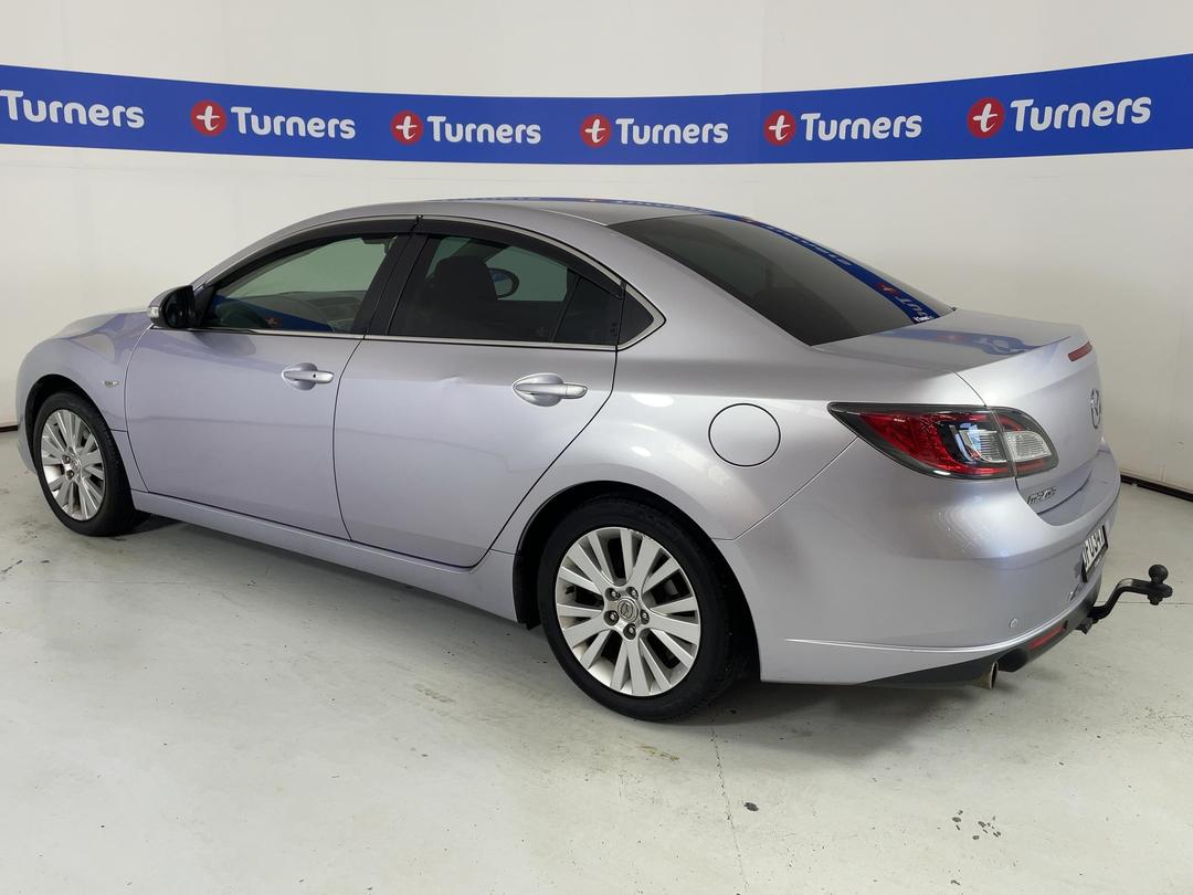 Photo '5' of Mazda Atenza
