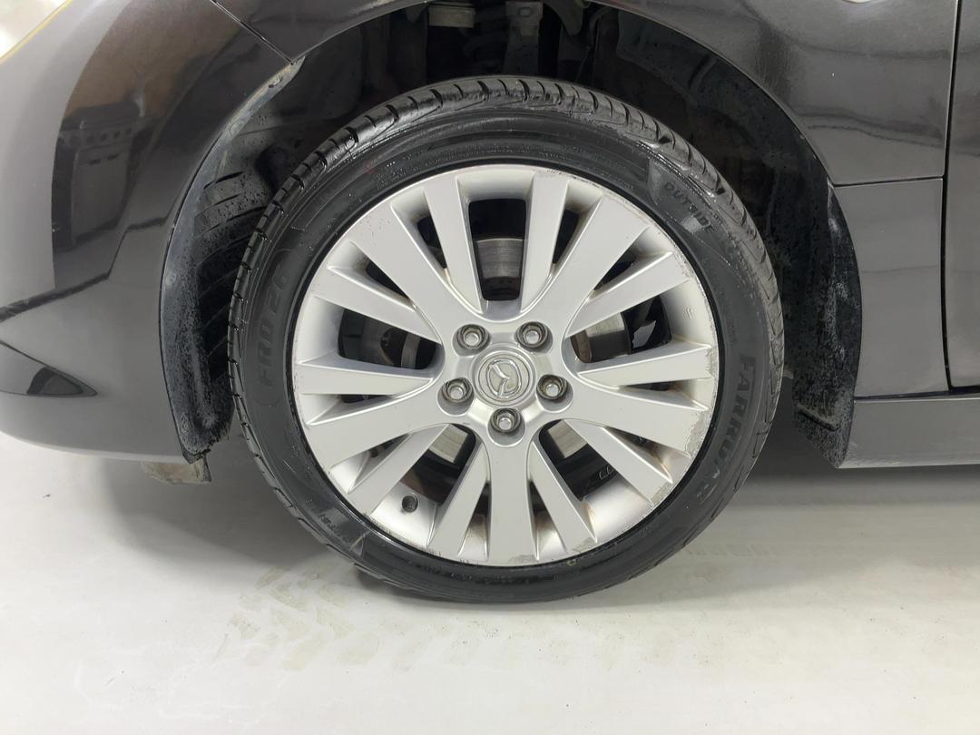 Photo '10' of Mazda Atenza
