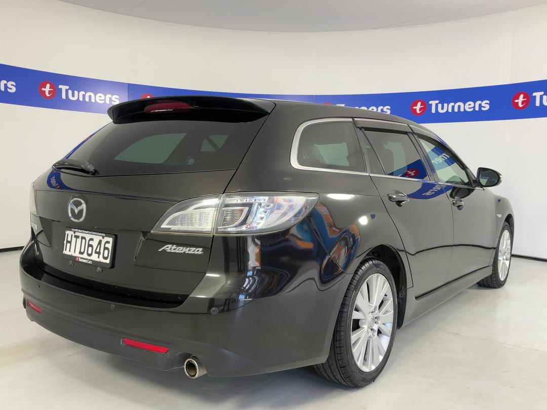 Photo '7' of Mazda Atenza