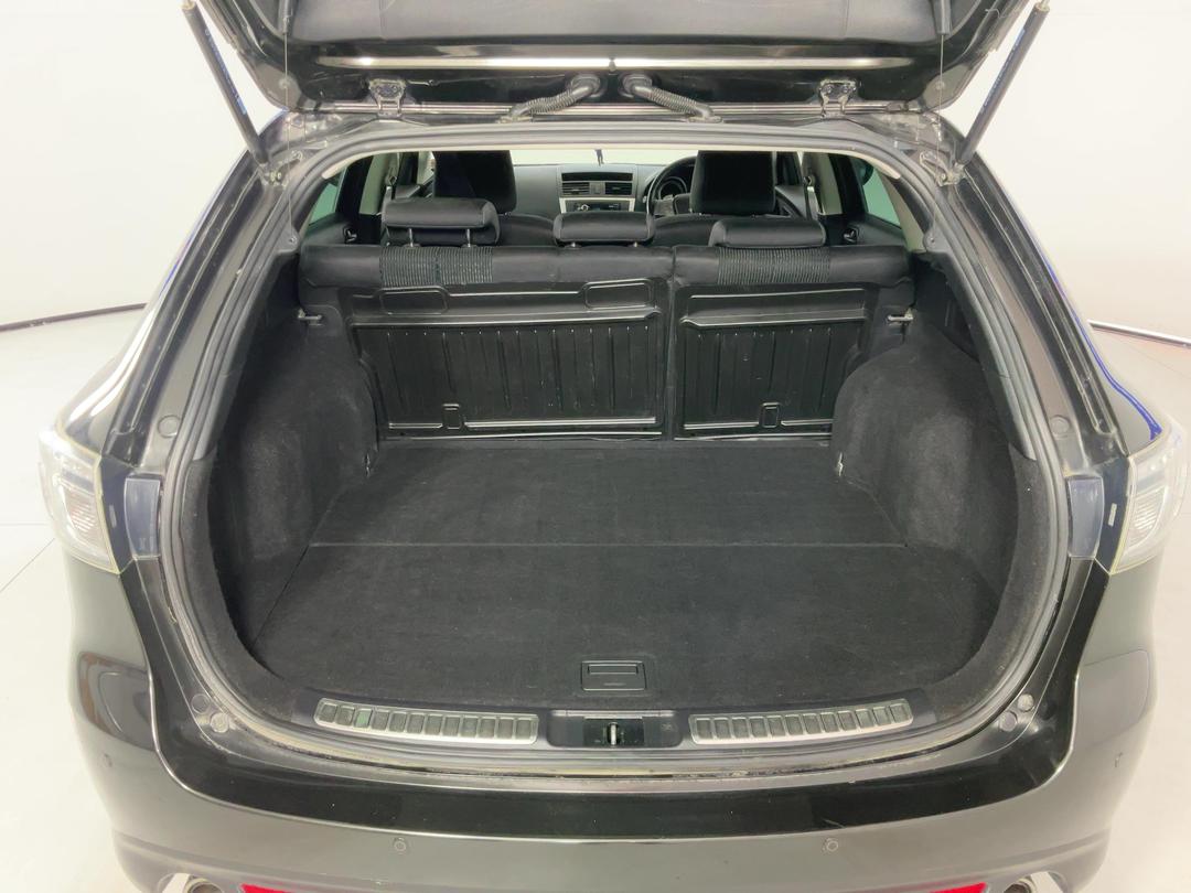 Photo '14' of Mazda Atenza