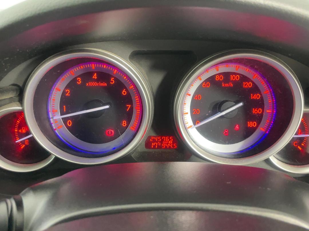 Photo '21' of Mazda Atenza