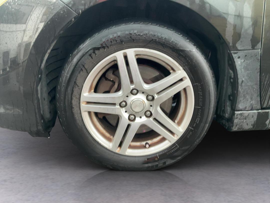 Photo '8' of Mazda Atenza