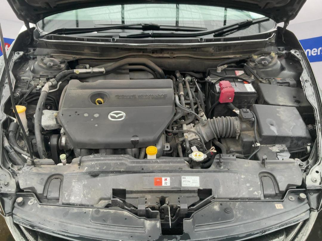Photo '11' of Mazda Atenza