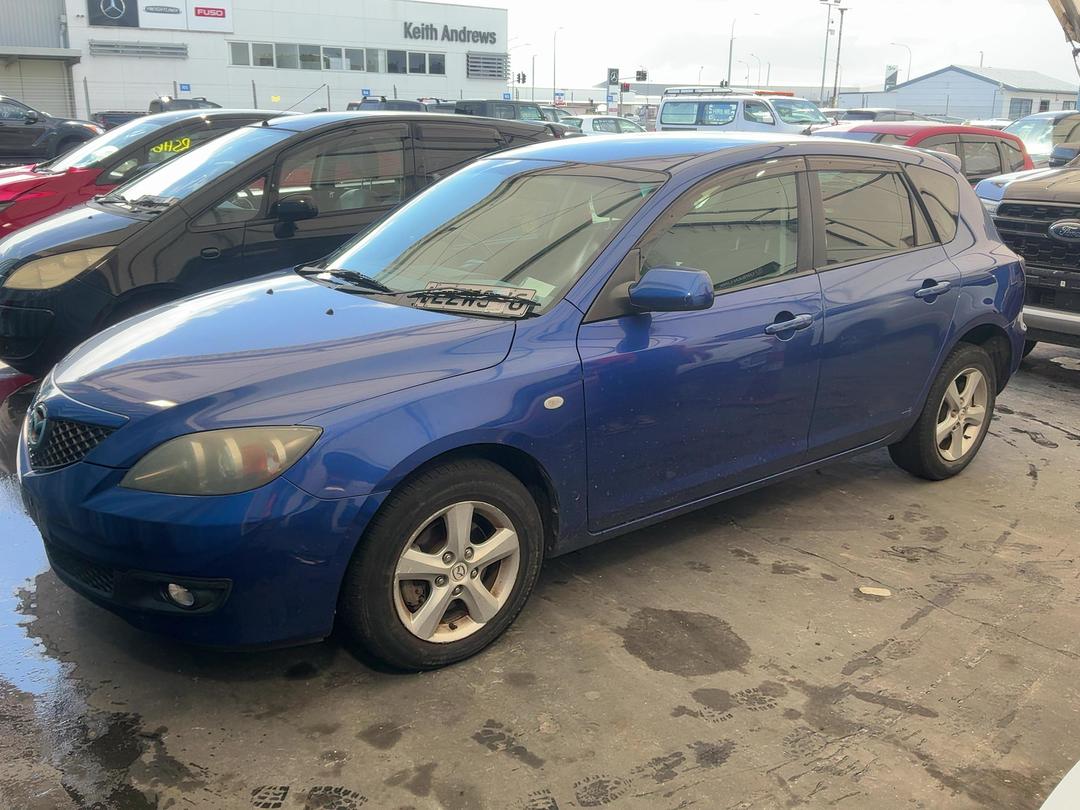 Photo '4' of Mazda Axela Photo '4' of Mazda Axela