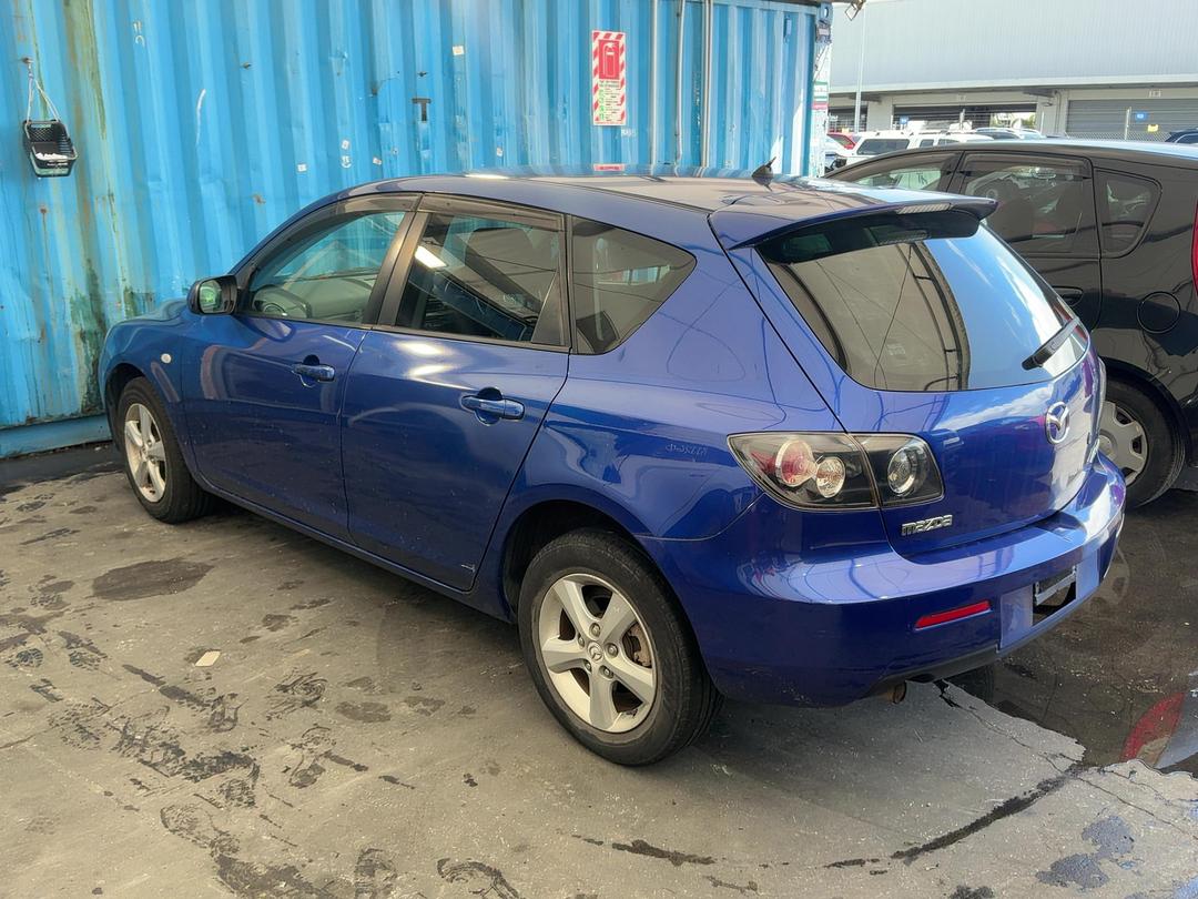 Photo '5' of Mazda Axela Photo '5' of Mazda Axela