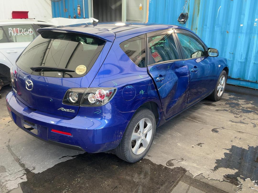 Photo '7' of Mazda Axela Photo '7' of Mazda Axela
