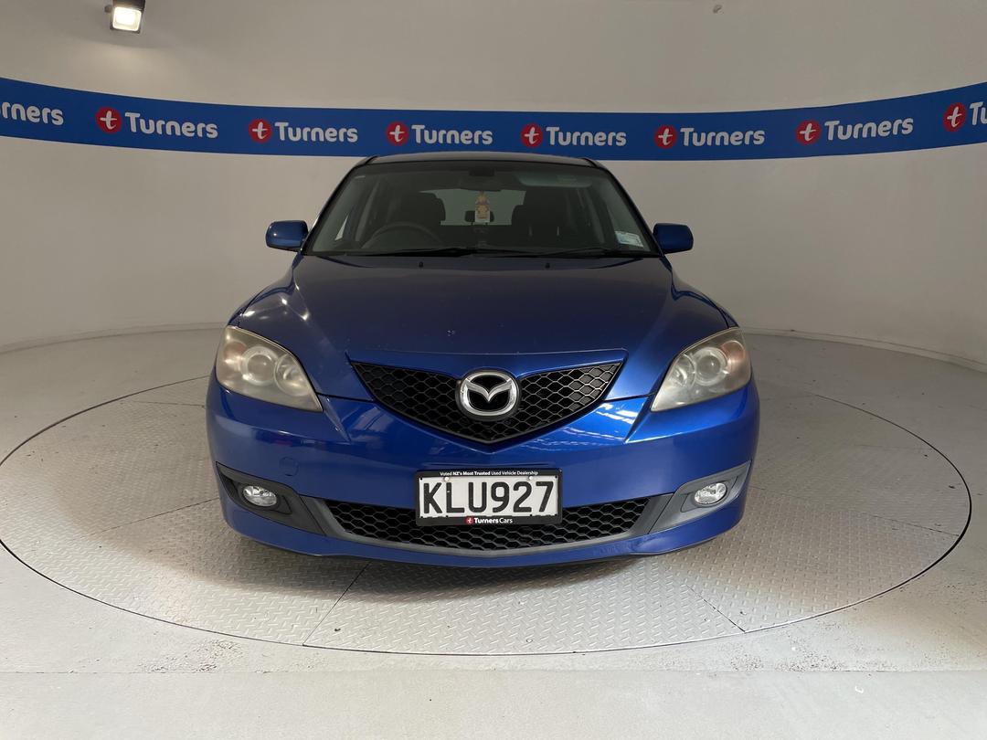 Photo '2' of Mazda Axela