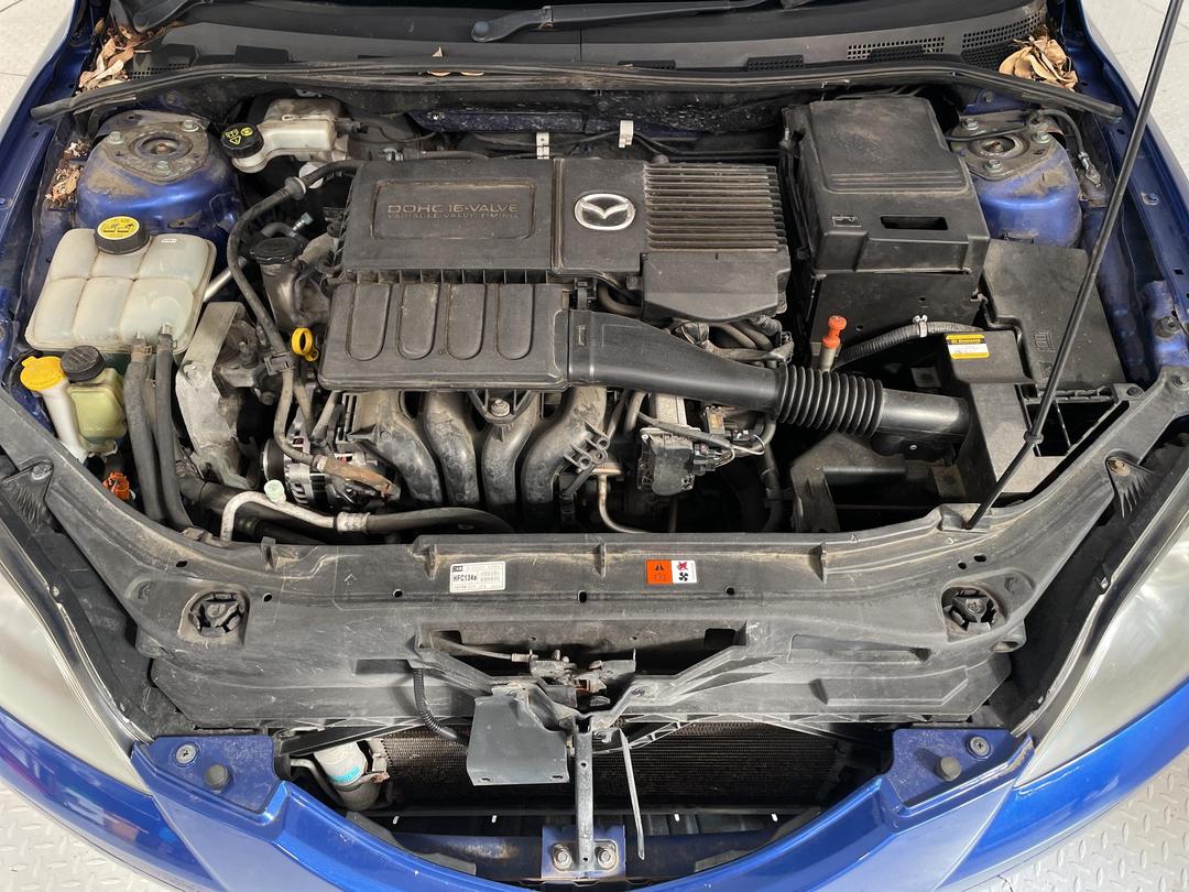 Photo '13' of Mazda Axela