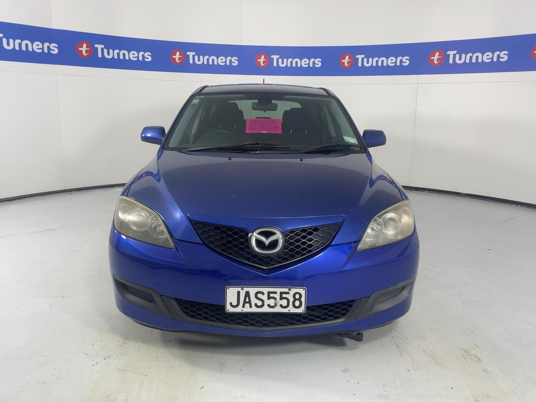 Photo '2' of Mazda Axela Photo '2' of Mazda Axela