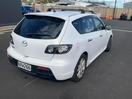 Thumbnail '7' of Mazda Axela