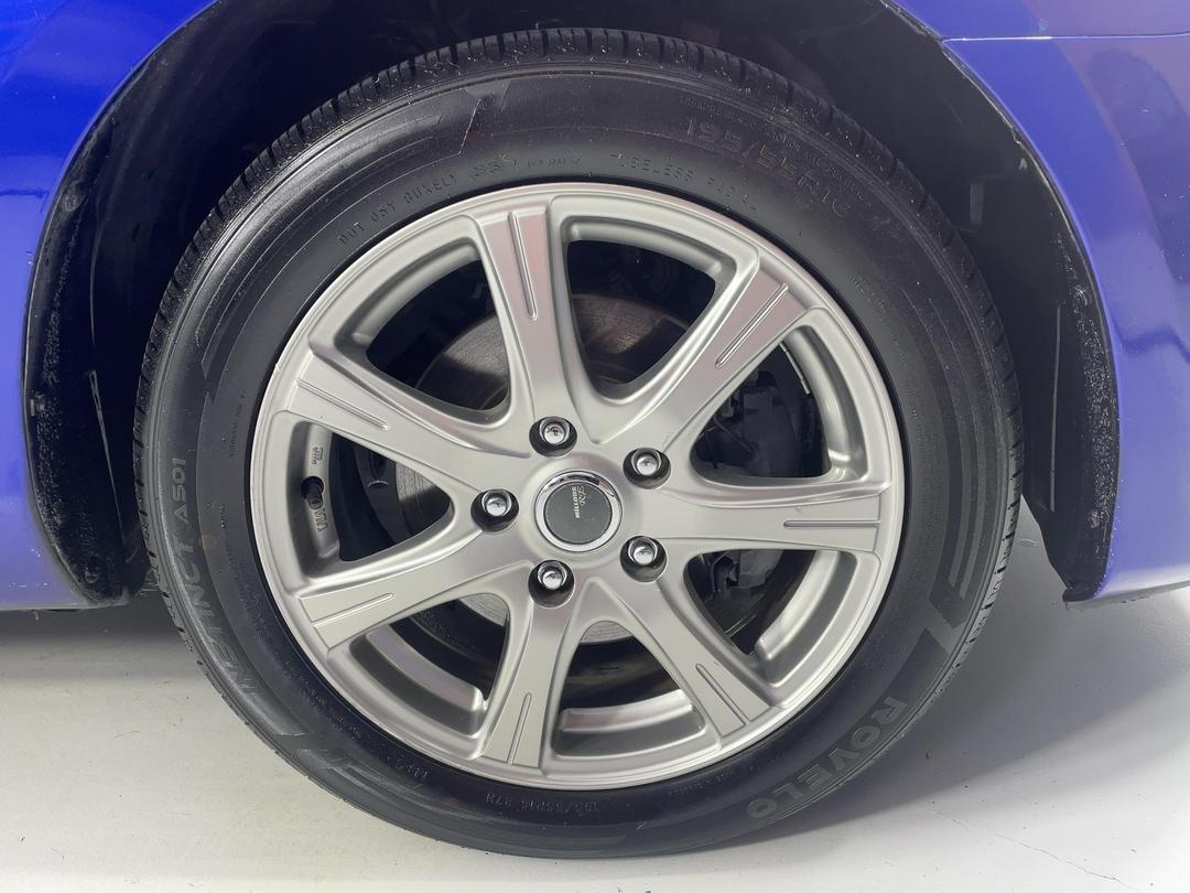 Photo '9' of Mazda Axela