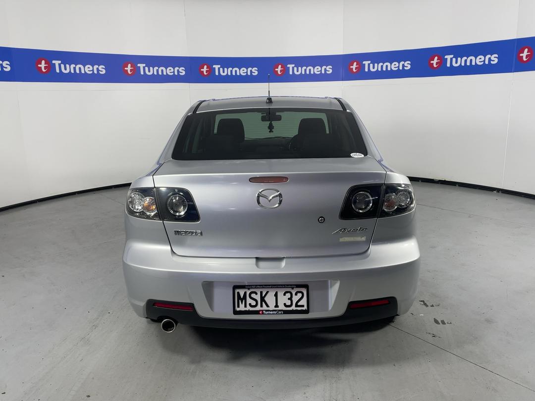 Photo '6' of Mazda Axela