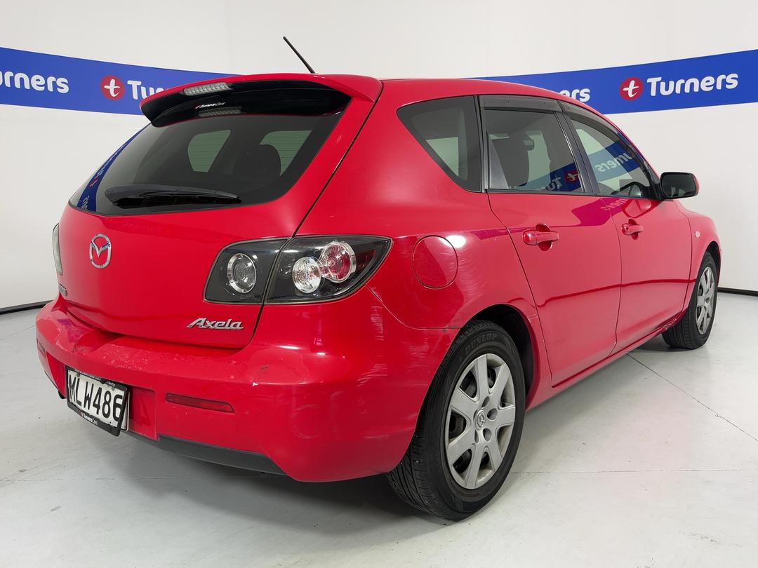 Photo '7' of Mazda Axela
